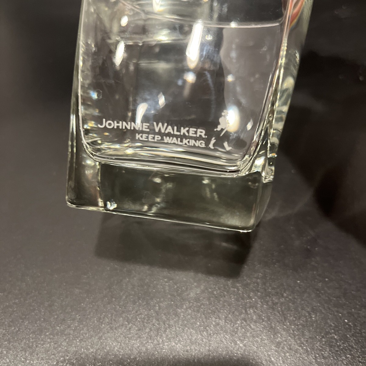 KEEP WALKING JOHNNIE WALKER Square Base Rocks Glass Etched-unique 