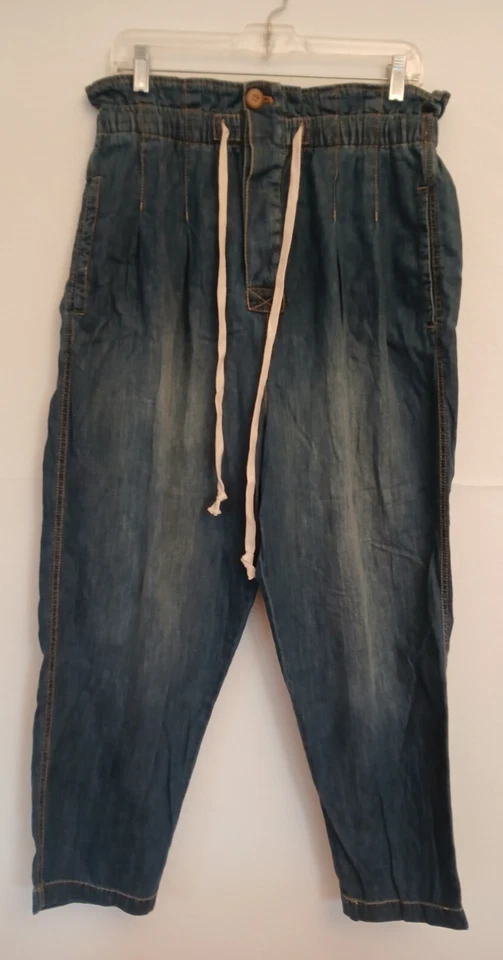 Pantalón corto Free People Margate azul oscuro denim plisado con cordón L Foto 2 de 4