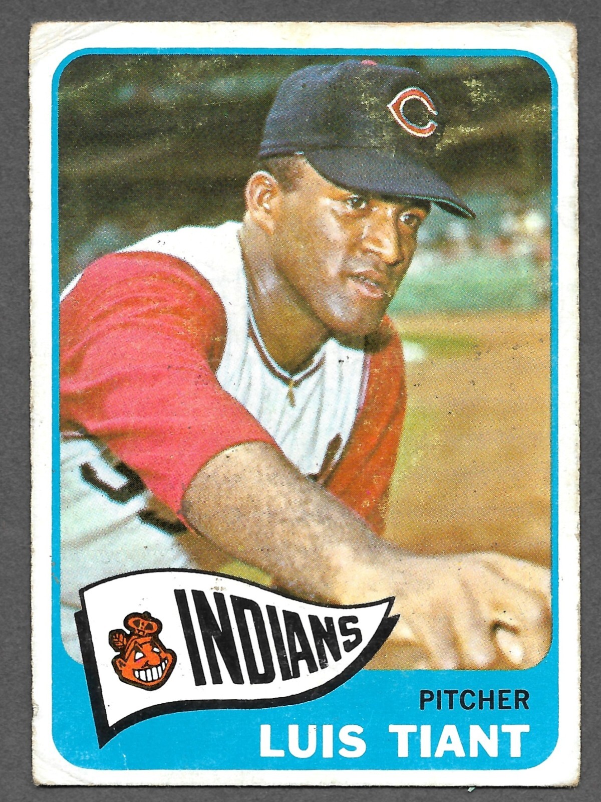 1965 Topps O-Pee-Chee OPC Baseball #145 Luis Tiant RC Indians Rookie CENTERED VG