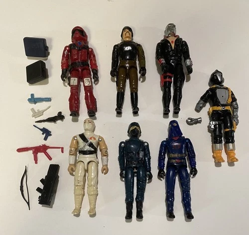 1983-1986 HASBRO GI JOE Vintage figures Storm Shadow Destro Cobra Commander