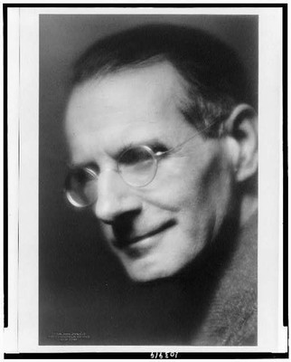 Sean O'Casey,Irish playwright,diplomat,memoirist,socialist,O'Cathasaigh,1934