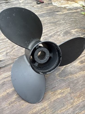 Solas 3-Blade Aluminum Propeller E Plus Series Rubex #9511-153-19