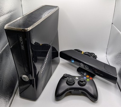 Xbox 360 S 250 GB Konsole Schwarz - Wireless Controller + Kinect