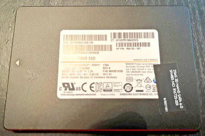 SAMSUNG SSD 256GB 3D NAND SATA 6.0 Internal 2.5 Drive MZ-7LN256A