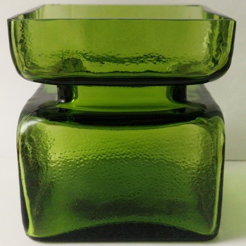 Finncristal Helena Tynell Green Vase Scandinavian Art Glass Riihimaki - Picture 4 of 12