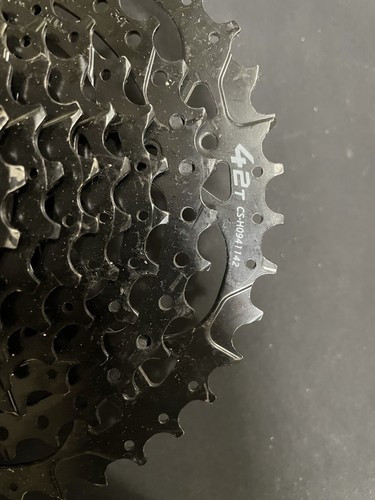 microSHIFT ADVENT Cassette - 9 Speed, 11-42t, Black, ED Coated, Alloy Large Cog - Picture 3 of 5