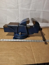 Vintage Heavy Duty 5" Wilton Style Type Bench Vice