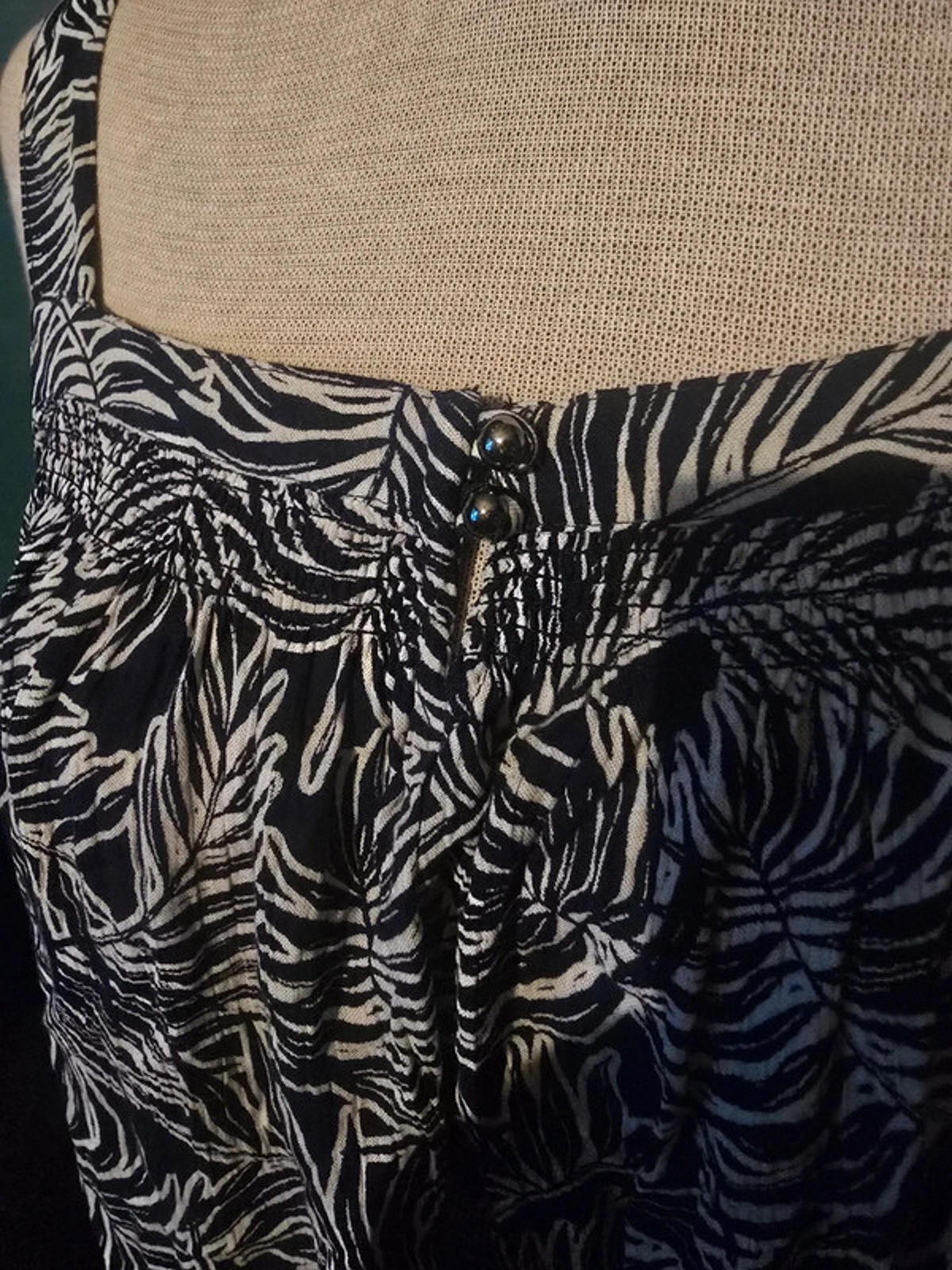 Next Navy & White Leaf Print Cami Top - Size 10 image 2