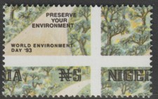 55480 - NIGERIA 1993 ENVIRONMENT DAY 5N with MISPLACED PERFORATIONS  ERROR mnh