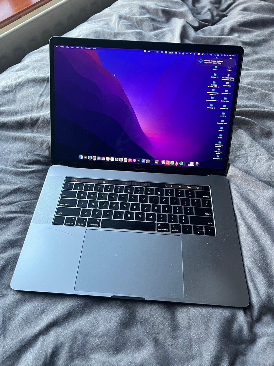 Apple MacBook Pro A1990-2018, 16GB RAM 15.4