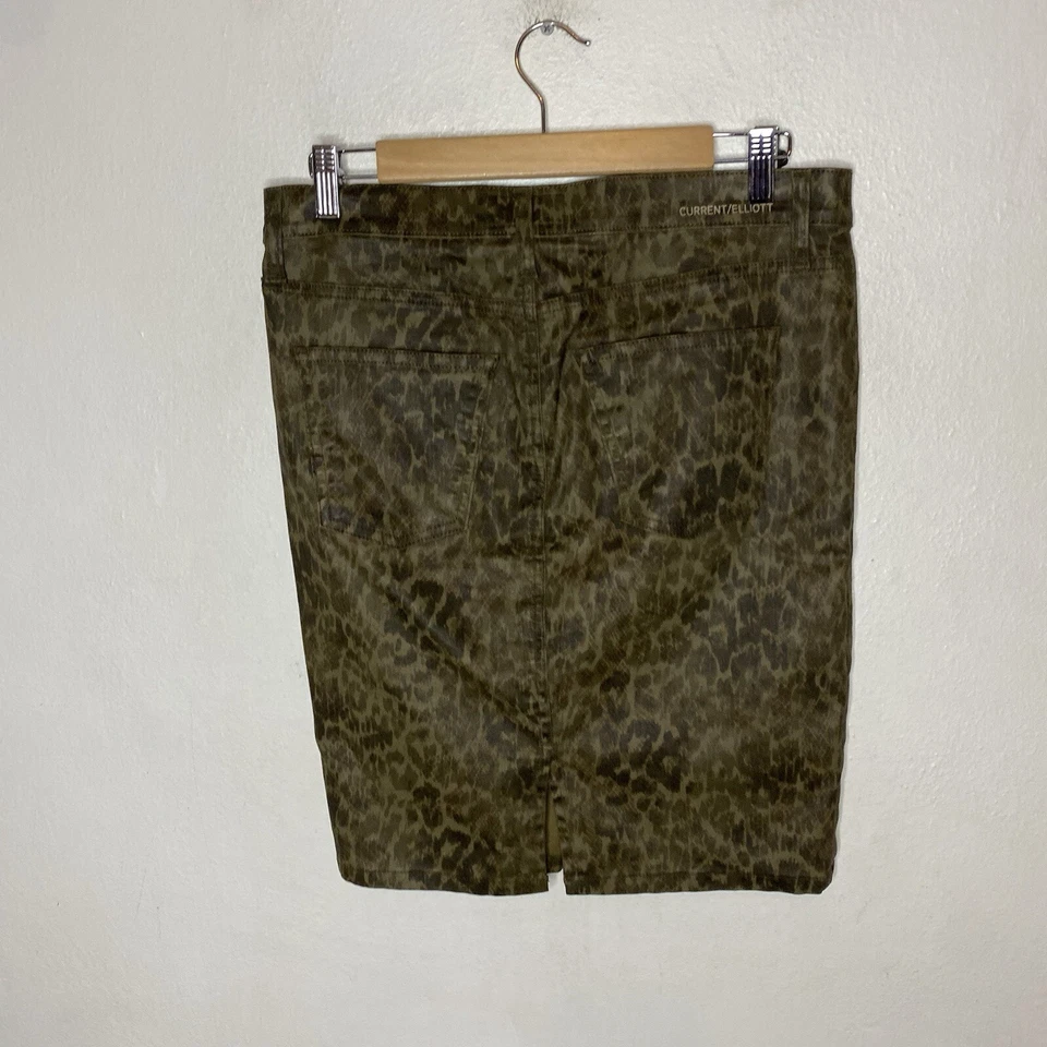 Current/Elliott The Soho Zip Stiletto Pencil Skirt Green Army Dirty Paws 29 - Image 4 of 4