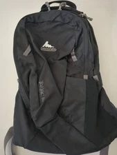 Gregory Tallac 18 H2O  Hydration Backpack Daypack Black Hiking Camping 