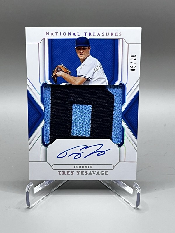 Trey Yesavage 2025 Panini National Treasures /25 Material Auto Platinum 🔥⚾️