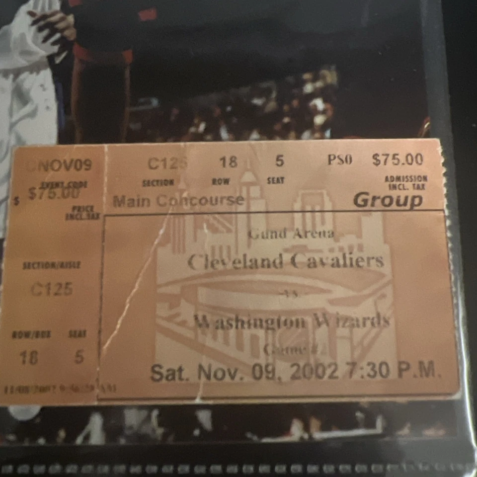 2002 Michael Jordan #23  And Original Ticket NBA Washington Wizards 8X10 Photo - Image 2 of 4