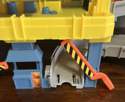Matchbox Hot Wheels Playset 4Level Parking Garage Car Wash Elevator Toy 1990's - Picture 3 of 7