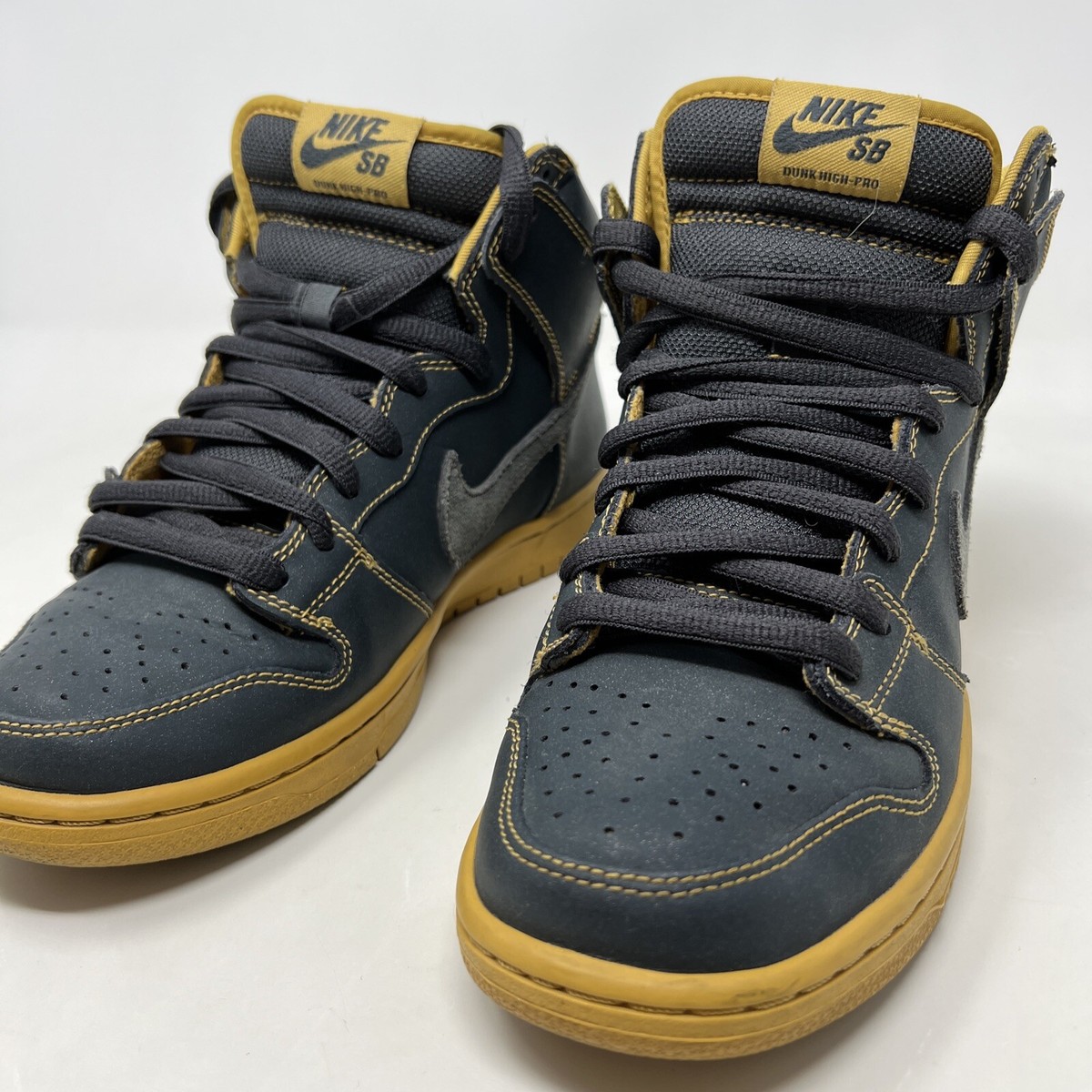 2011 Nike SB Dunk High Pro Sneakers 305050-007 Anthracite  display picture 1