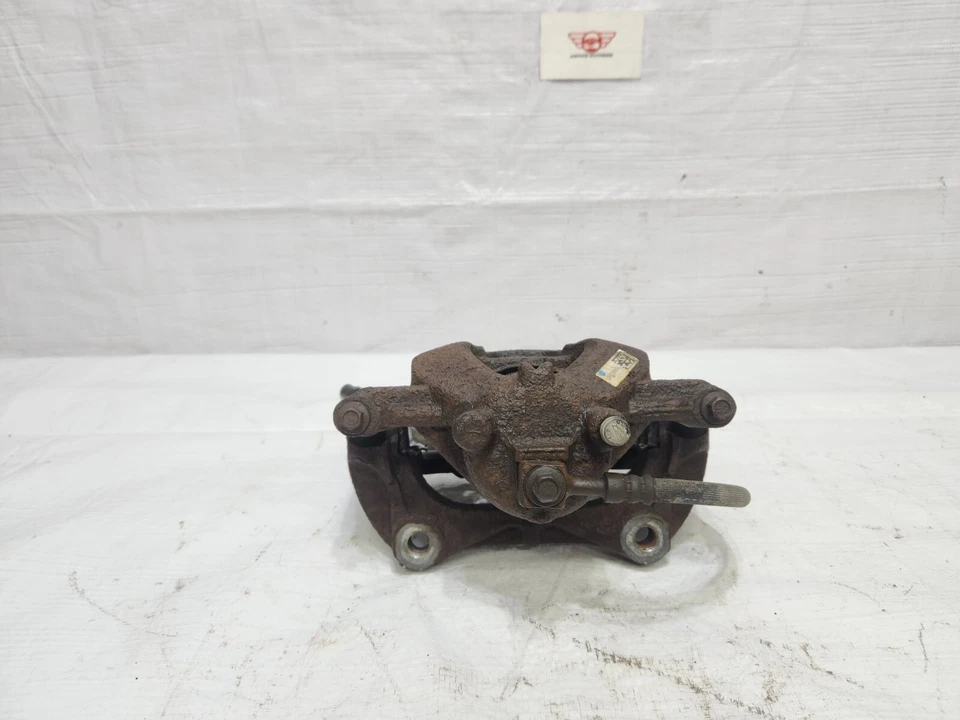 Pinza de freno delantera derecha derecha lado del pasajero Buick Encore 2013-2016 OEM Foto 2 de 4