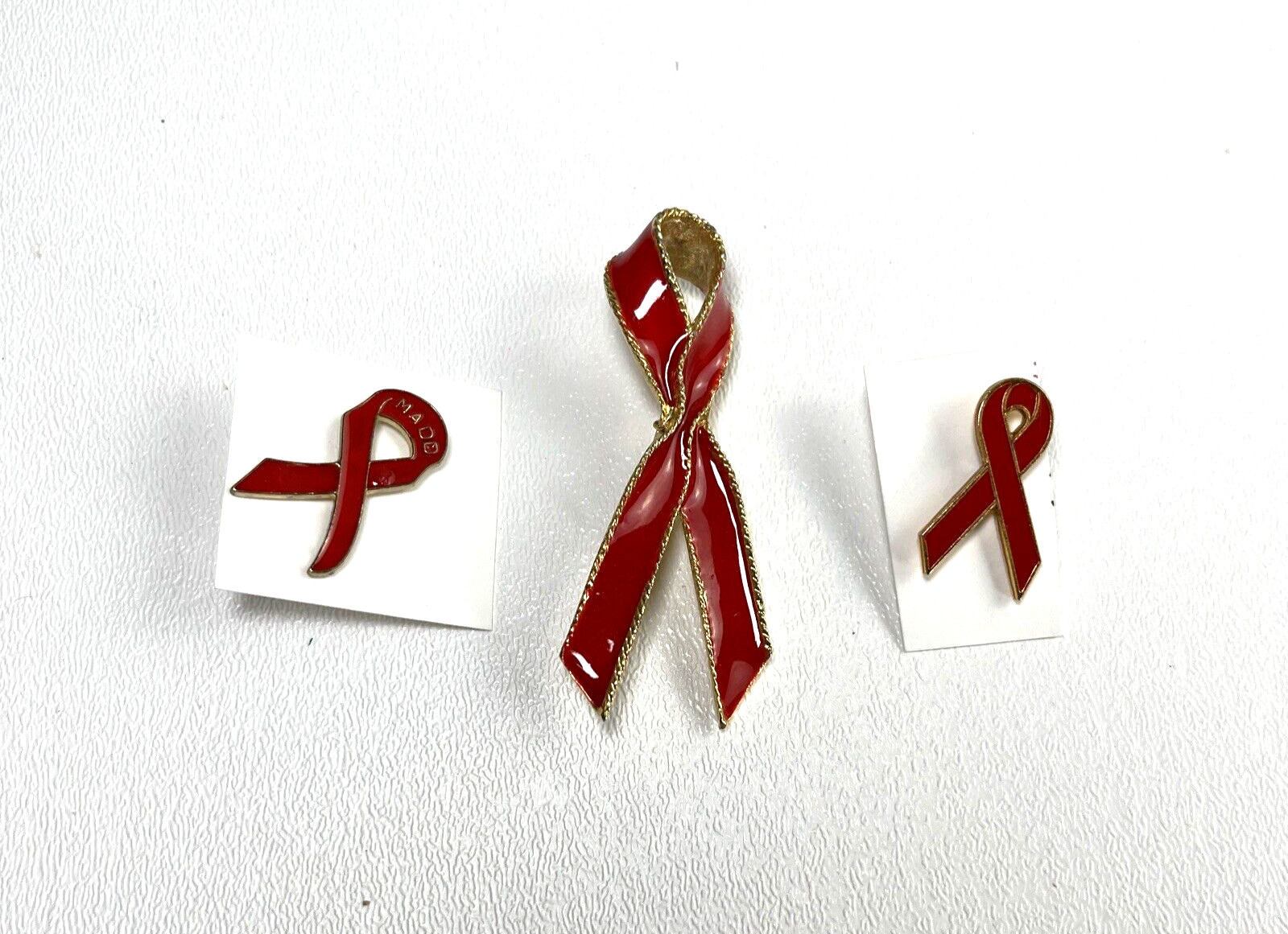 3 Mothers Against Drunk Driving MADD Metal Red Ribbon 2 Pinback Hat Tac 1 Pin
