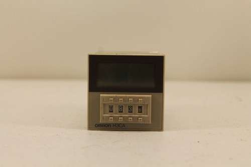 Omron H3CA-8 Timer