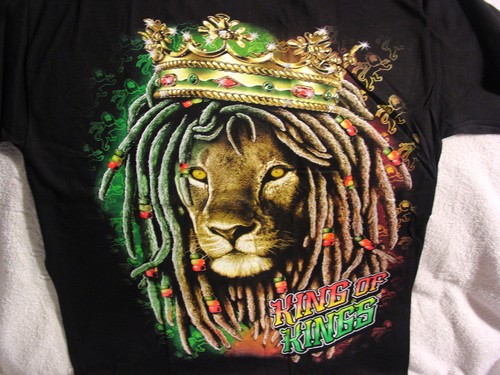 LÖWE VON JUDDAH DREADLOCKS KING OF KINGS CROWN RASTAFARIAN T-SHIRT SHIRT - Bild 2 von 3