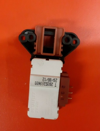 Waschmaschine BEKO WME7247S TÜRSCHLOSS