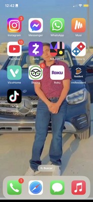 teléfono iphone 11 