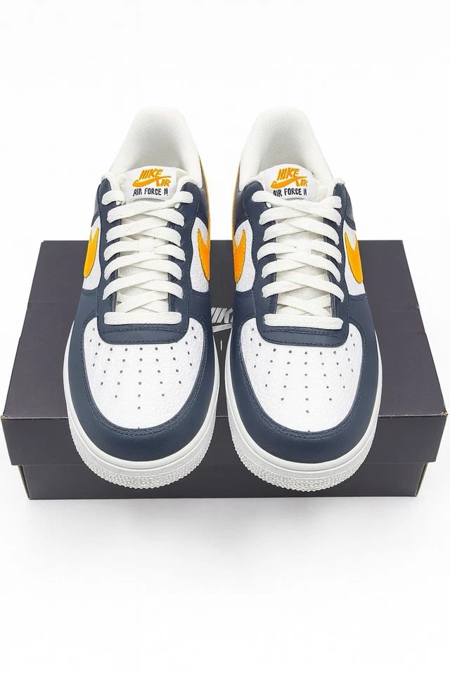 Nike Air Force 1 '07 Low Dark Obsidian University Gold FJ4209 400 para hombre EE. UU. 11,5 Foto 2 de 4