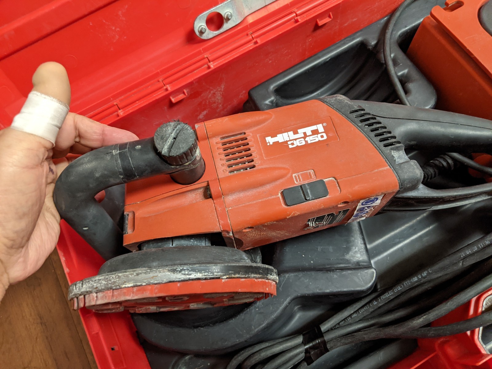 Hilti DG 150 DG150 Diamond Concrete Grinder 120V J458