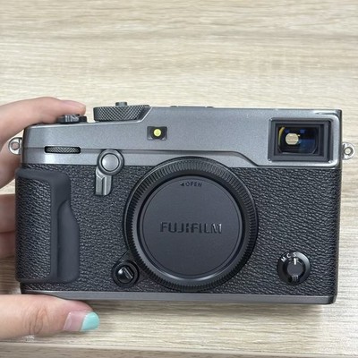 Fujifilm Fuji X-Pro2 24.3MP Mirrorless Digital Camera Only Body Excellent+++
