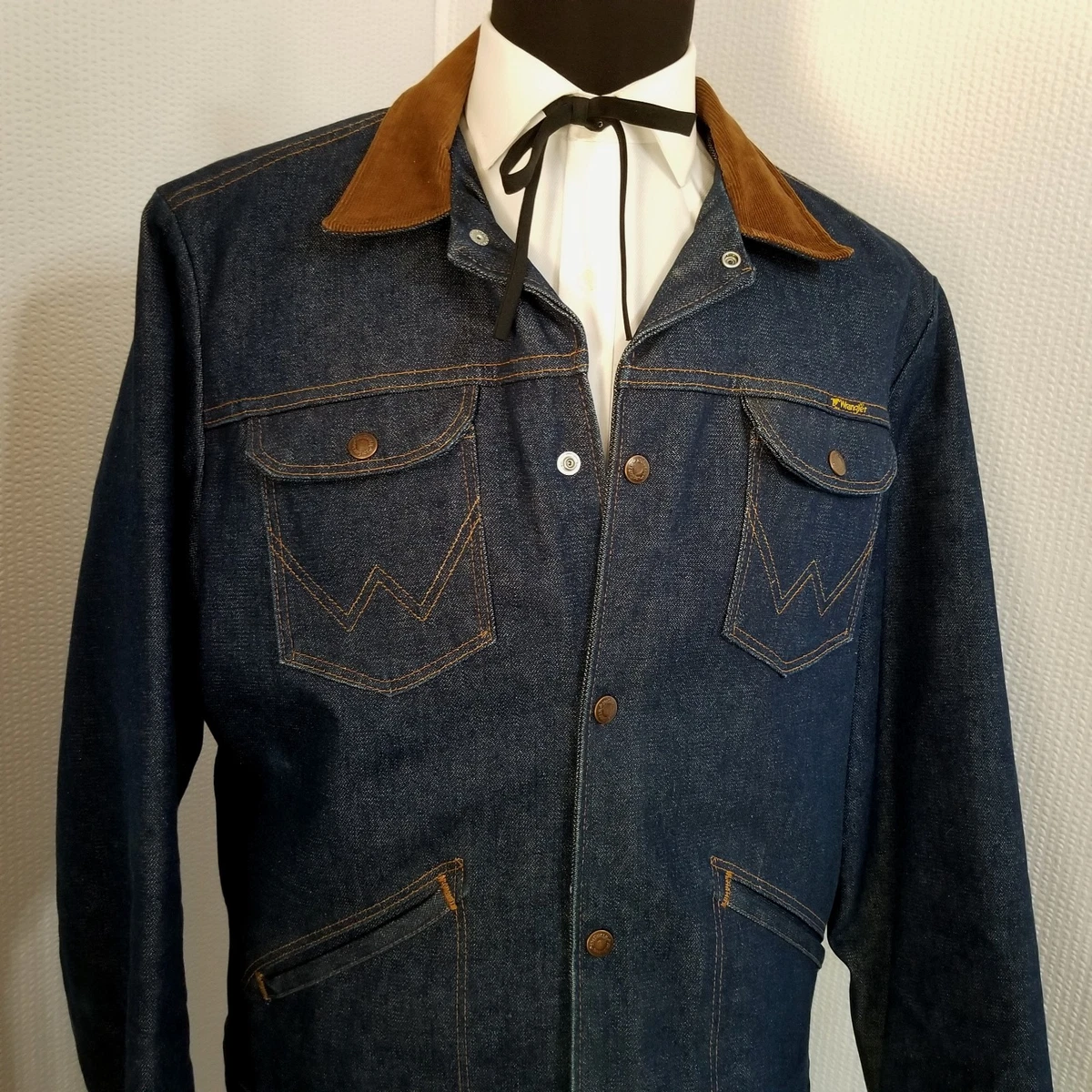 Wrangler Corduroy Vintage Outerwear Coats & Jackets for Men for