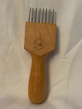 Leclerc Light Tapestry Beater Weaving Tool