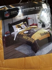 NFL PITTSBURGH STEELERS TWIN/TWIN XL BED IN A BAG OFFICIALLY LICENSED 