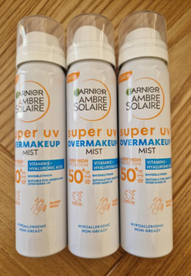 Garnier Ambre Solaire Sensitive feuchtigkeitsspendende Gesicht Sonnencreme Nebel LSF50 75ml x 3
