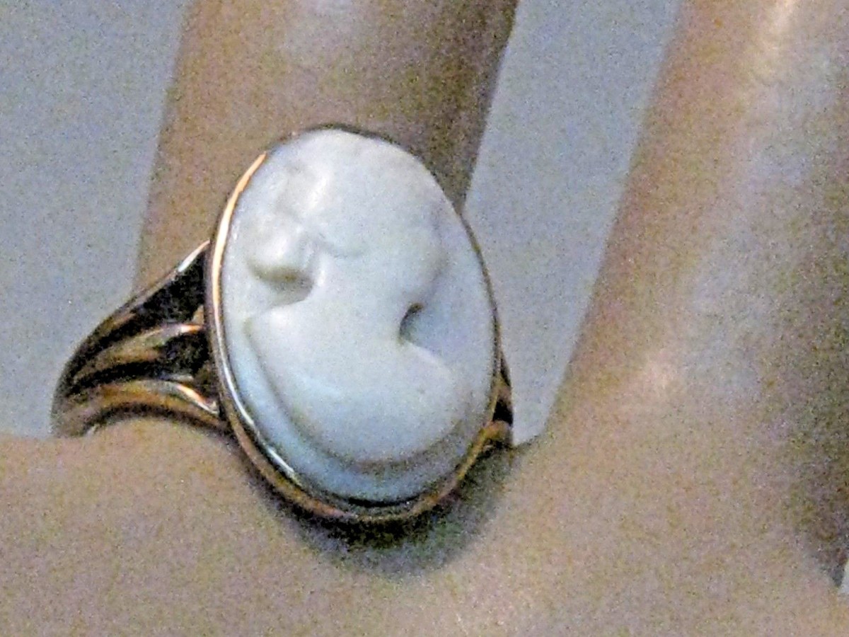 Vintage 14kt White Cameo Ring, 1930's, Signed KE, Size Grams,  Oval