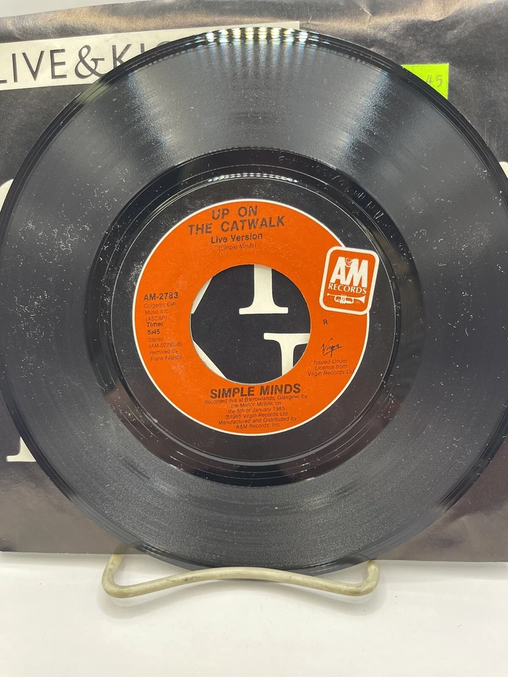 Simple Minds 45 Alive & Kicking / Up On The Catwalk  Mint. - Image 3 of 4