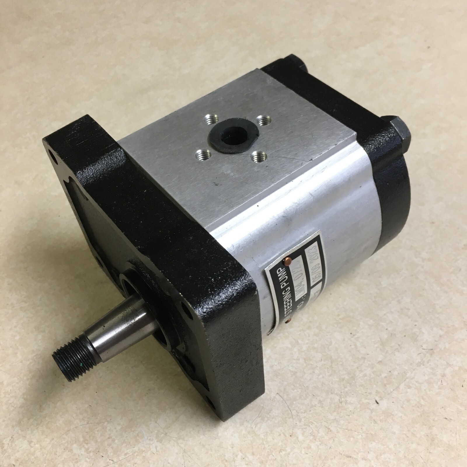 Hydraulic Gear Power Steering Pump LM04.0726 Replaces Bosch 0 510 625 362