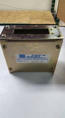 D-M-E PIC512TBG MOLD TERMINAL MOUNTING BOX   W14