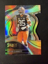 2023 Panini Select - Club Level Myles Garrett #232 Red & Yellow Prizm Die-Cut