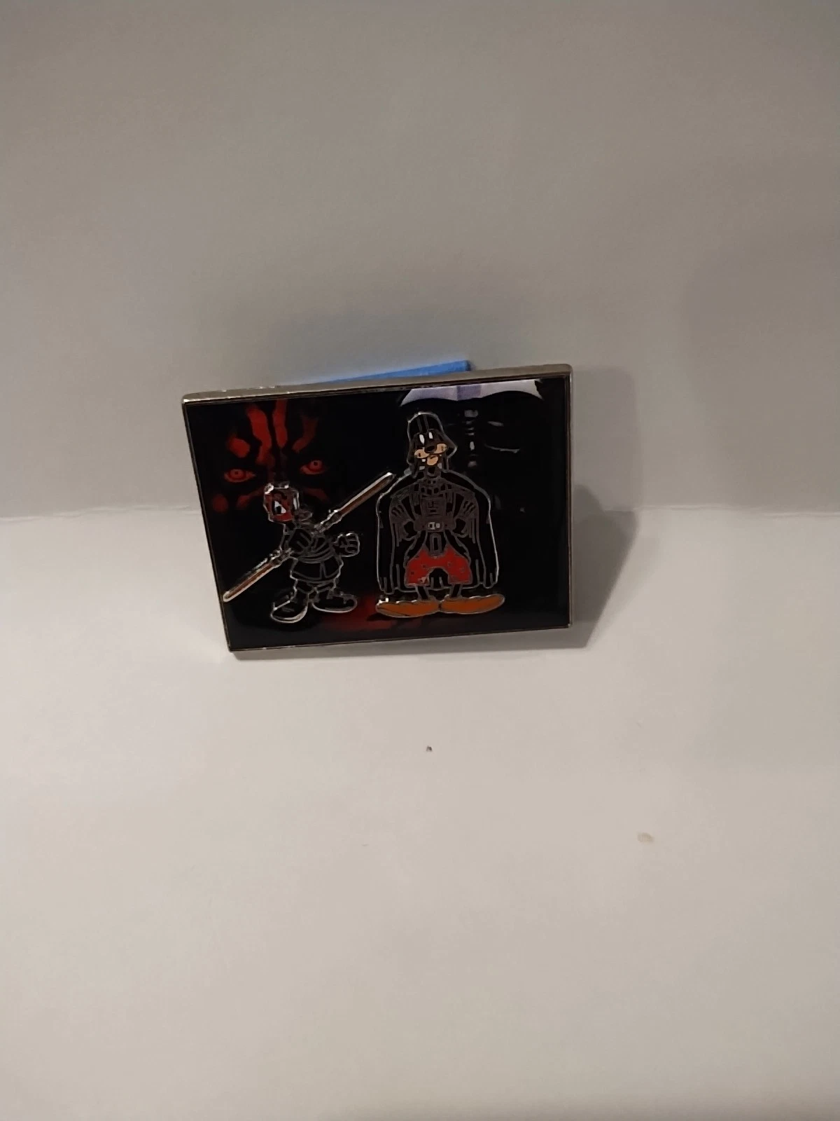 2009 First Release Star Wars Donald Duck/Darth Maul & Goofy/Darth Vader Pin