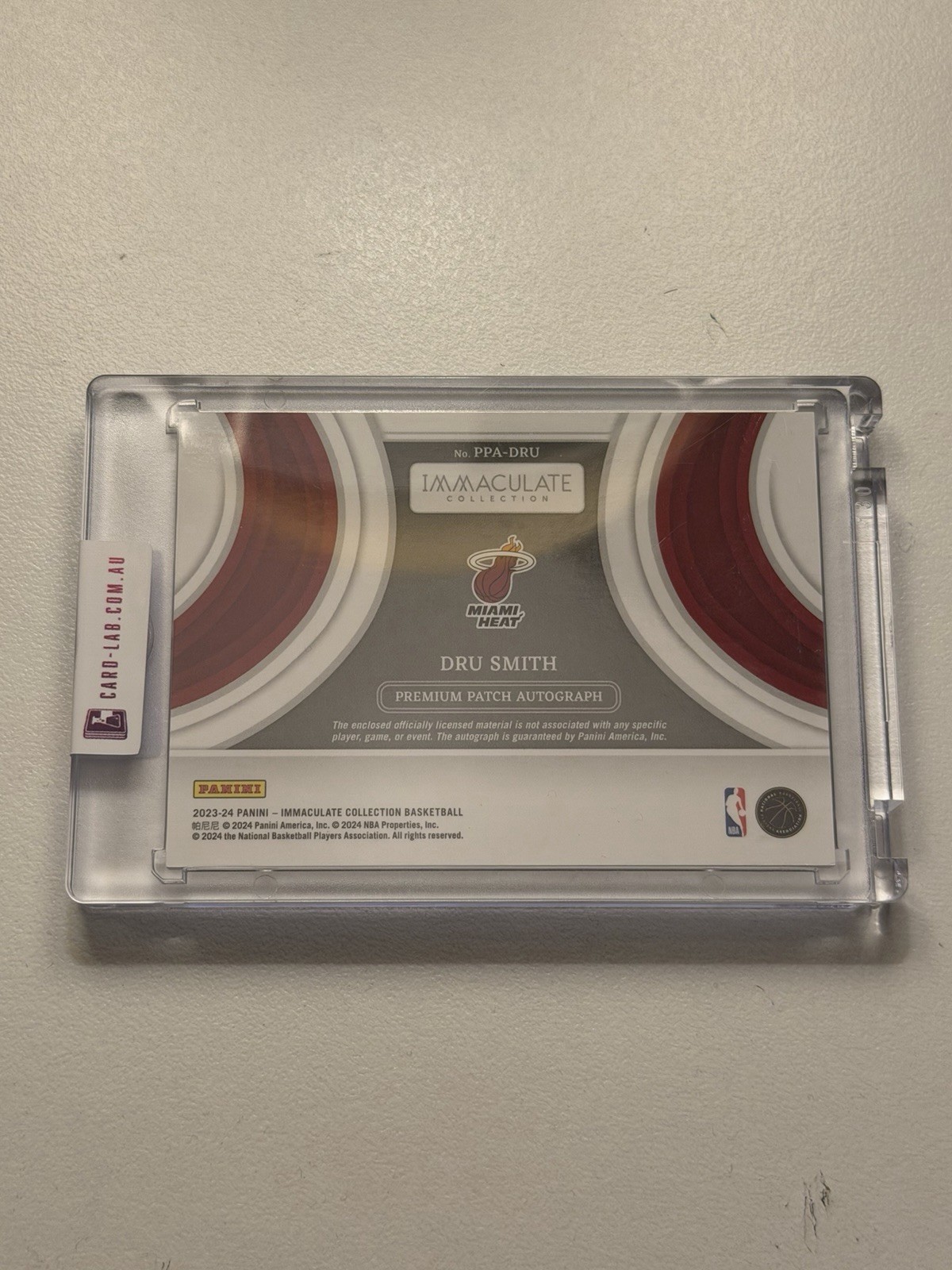 Panini Immaculate 2023-24 Dru Smith Miami Heat RC Premium Patch Auto /25 view 2