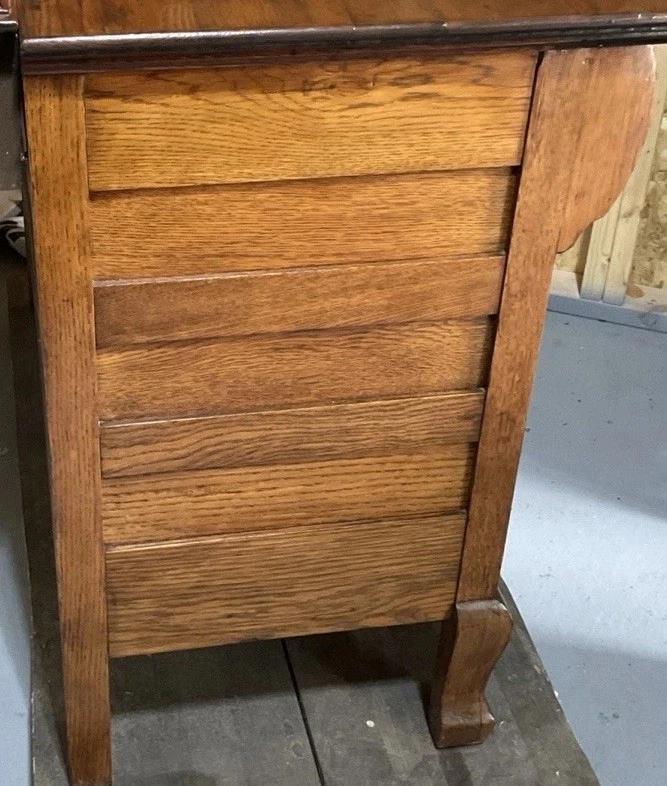 Tocador de baño victoriano Tiger rehecho en lavabo marrón y grifo Foto 4 de 4