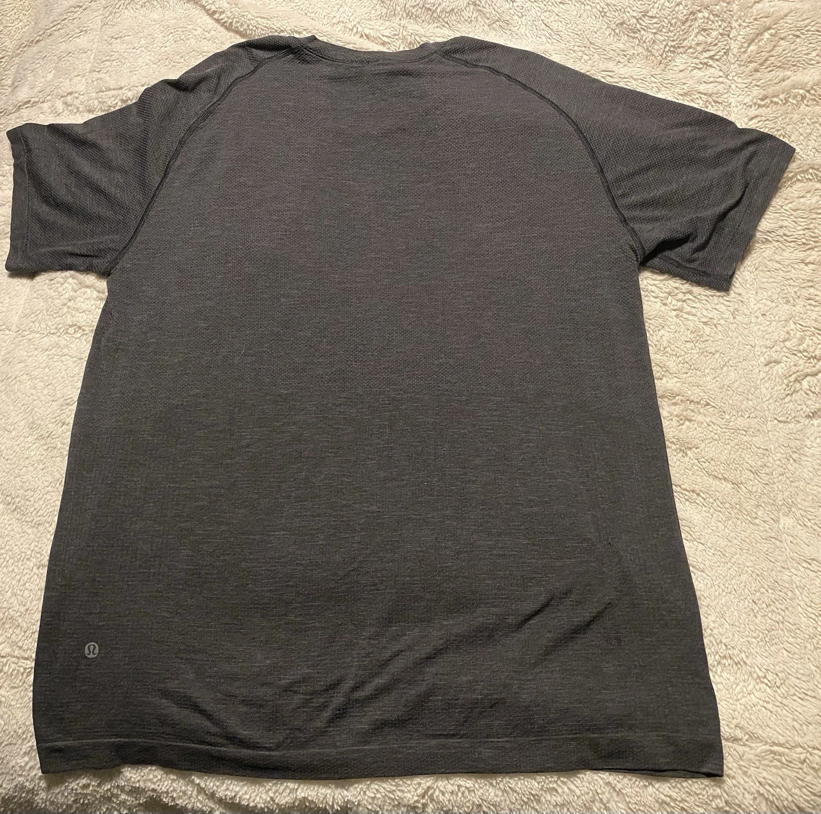 Lululemon Men's Metal Vent Tech 2.0 T-Shirt Charcoal, Stretch, Workout, XL