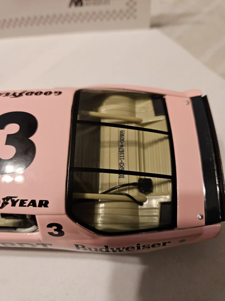 2006 1:24 Dale Earnhardt 1989 #3 Budweiser rosa iroc con caja Foto 4 de 4