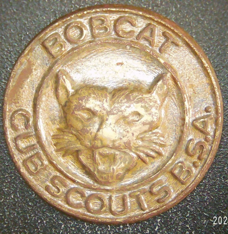 Vintage 1960s ORIGINAL Bobcat Cub Scouts BSA Boy Scouts Pin