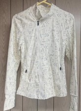 Zyia Active Women White Alphabetic Pattern Thumb Holes Side Full Zip Jacket Sz S