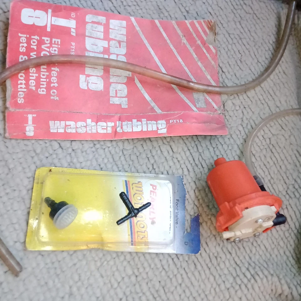 Lavadora de parabrisas cromada jet eléctrico lavapantallas clásico Austin A35 A40 A50 A60 Foto 2 de 4