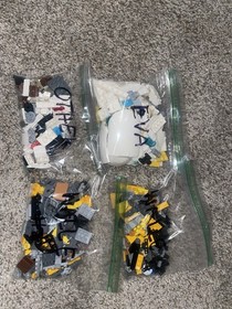 LEGO Wall-E Ideas Disney Complete Set with WALL-E EVE Plastic Age 12+ Robots