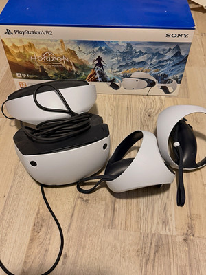 Sony PlayStation VR2 VR-Headset Horizon Call of the Mountain, 2 Controller