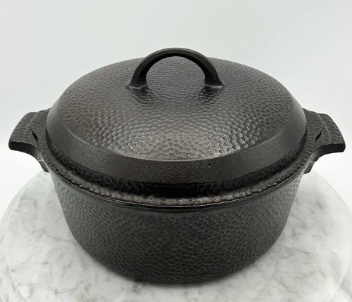 Rare Griswold Cast Iron No. 8 Hammered Dutch Oven 2058 Hinged Lid c1930s Erie PA
