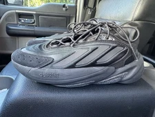 Adidas Ozelia Black Carbon 2021 Men’s Boy’s Size 8 H04250